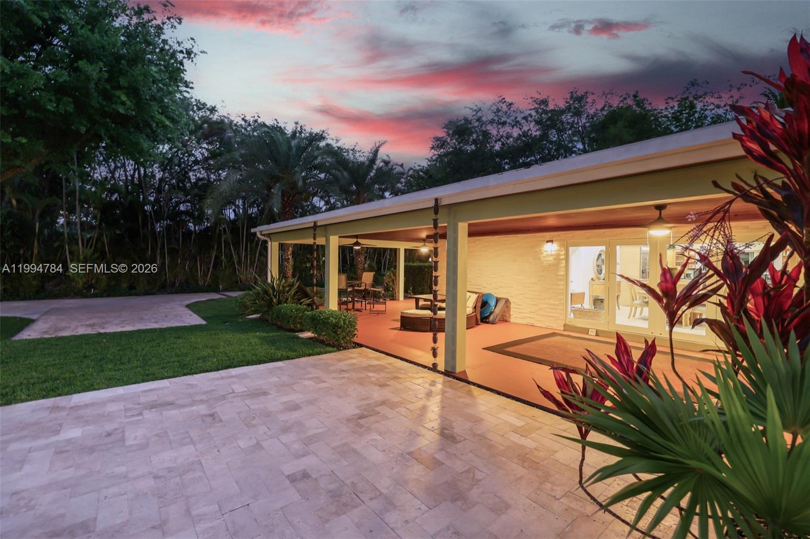 9234 SW 112th St, Miami FL 33176