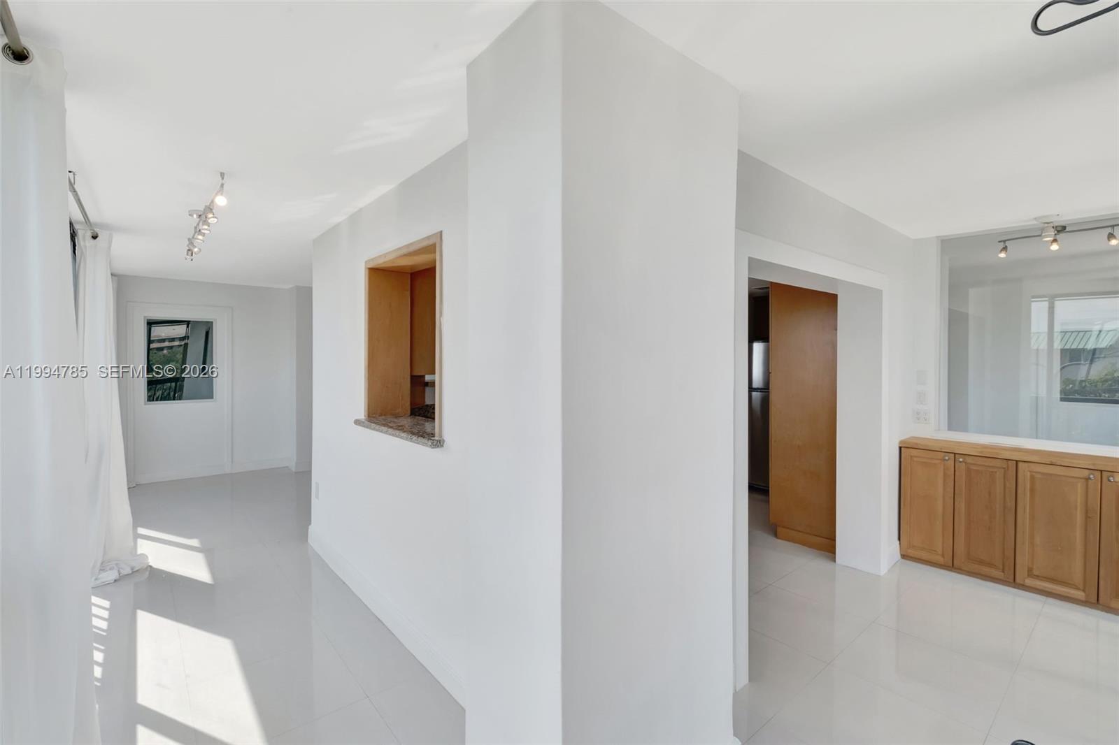 2333 Brickell Ave #305, Miami FL 33129