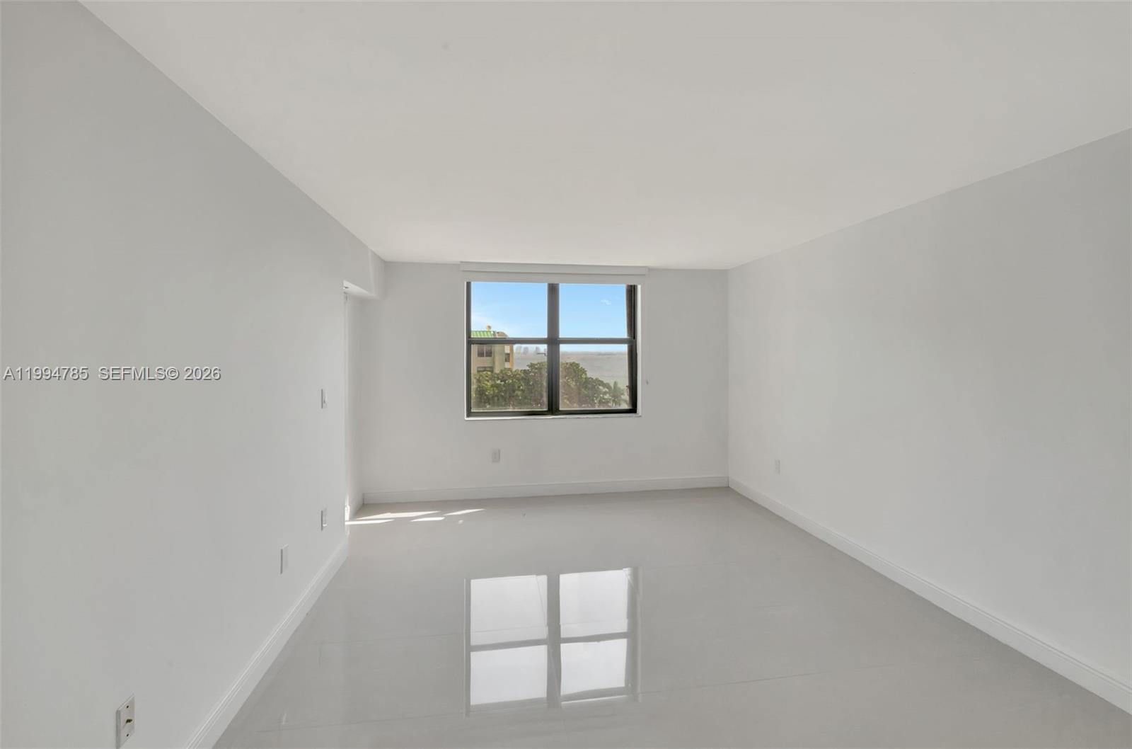2333 Brickell Ave #305, Miami FL 33129