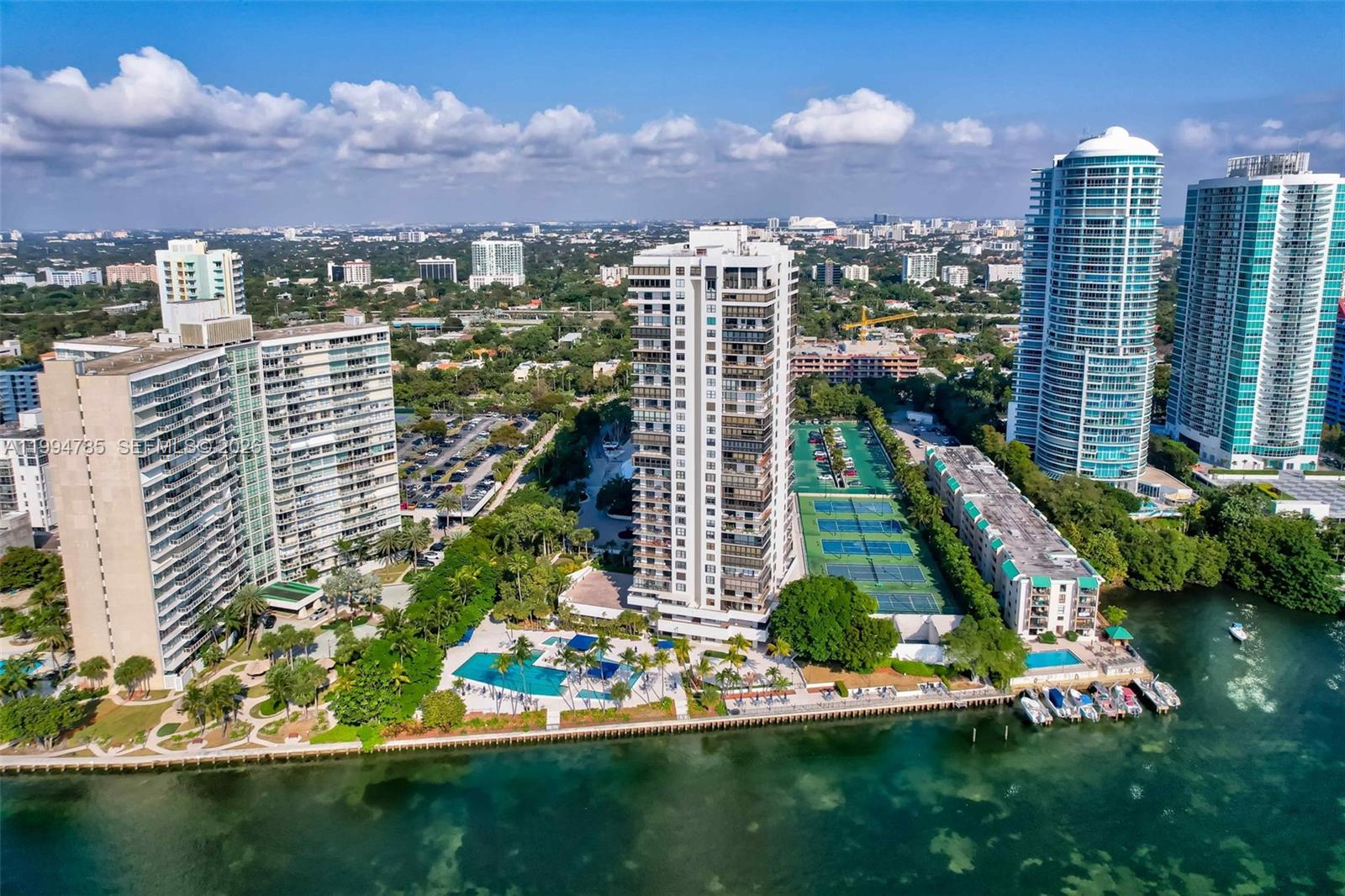 2333 Brickell Ave #305, Miami FL 33129