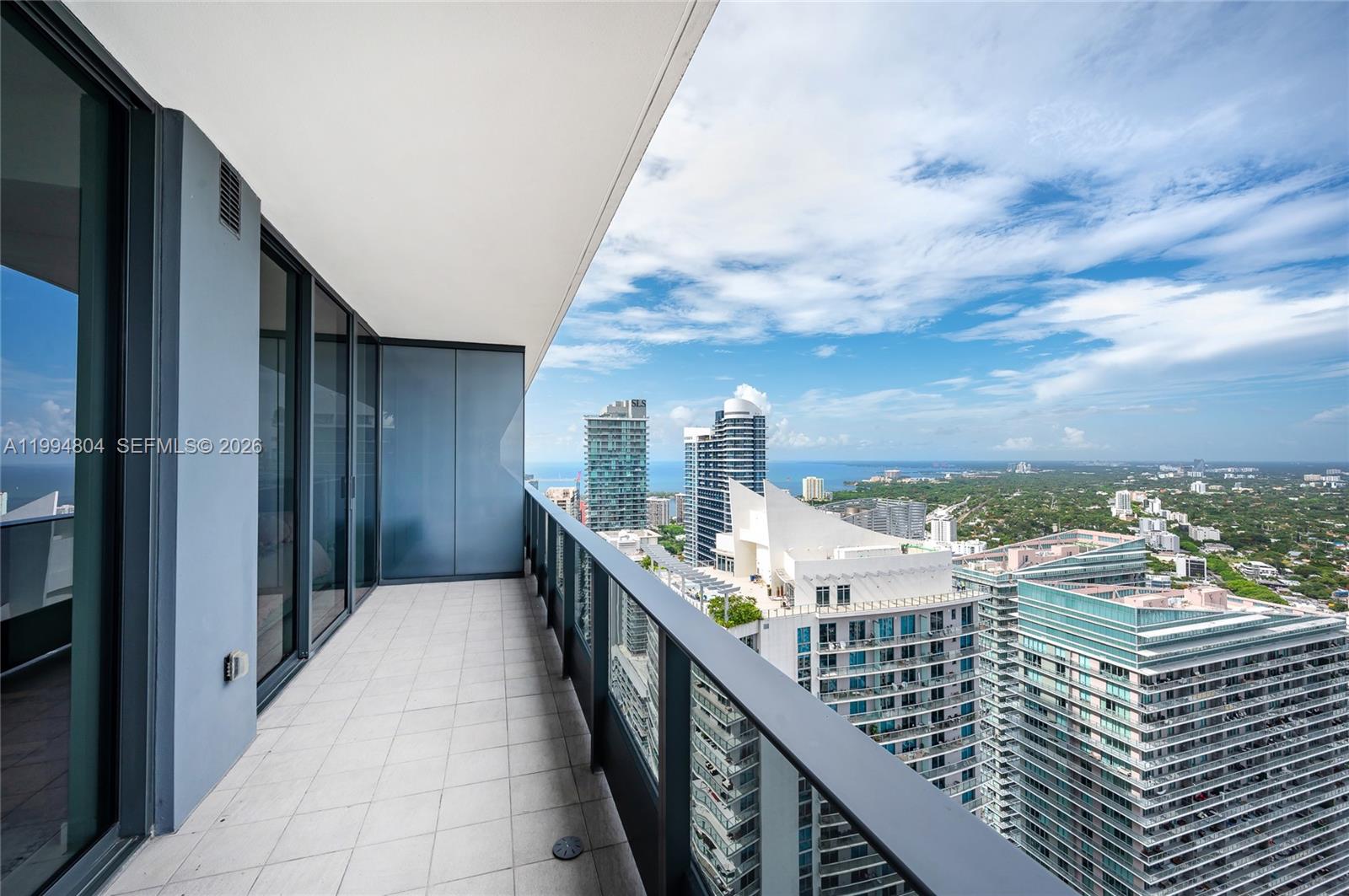 1000 Brickell Plz #PH5004, Miami FL 33131