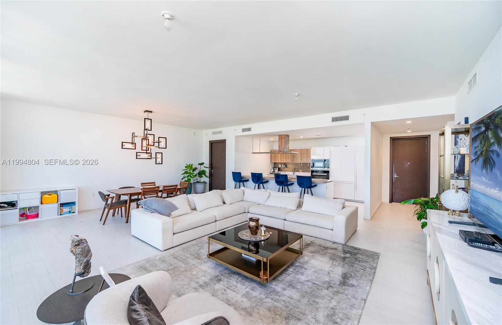 1000 Brickell Plz #PH5004, Miami FL 33131
