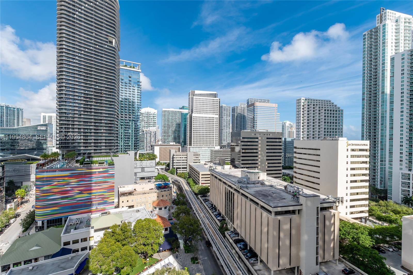 1000 Brickell Plz #PH5004, Miami FL 33131