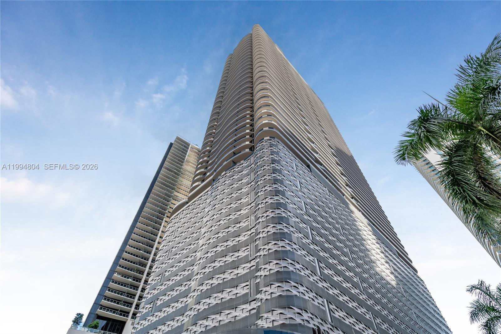 1000 Brickell Plz #PH5004, Miami FL 33131