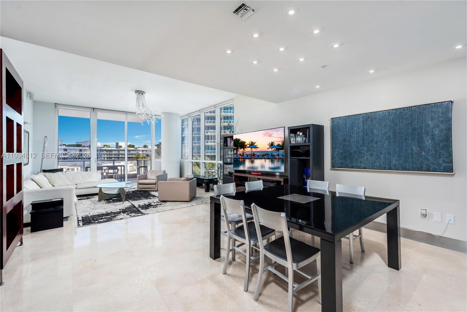 100 S Pointe Dr #610, Miami Beach FL 33139