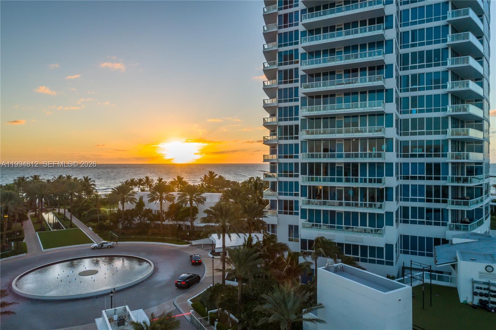 100 S Pointe Dr #610, Miami Beach FL 33139