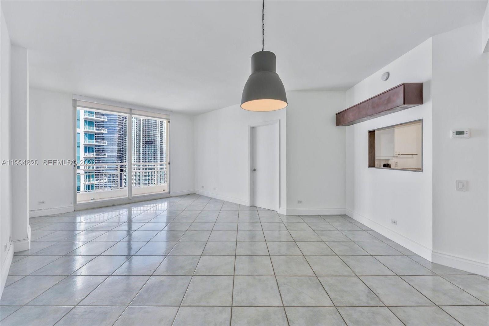 888 Brickell Key Dr #2201, Miami FL 33131