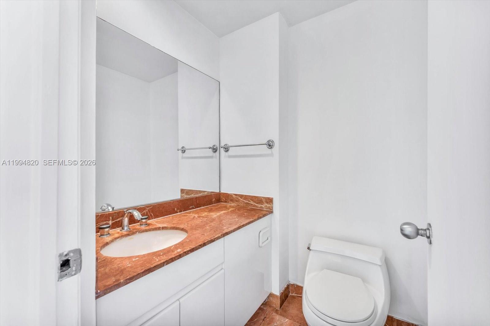 888 Brickell Key Dr #2201, Miami FL 33131