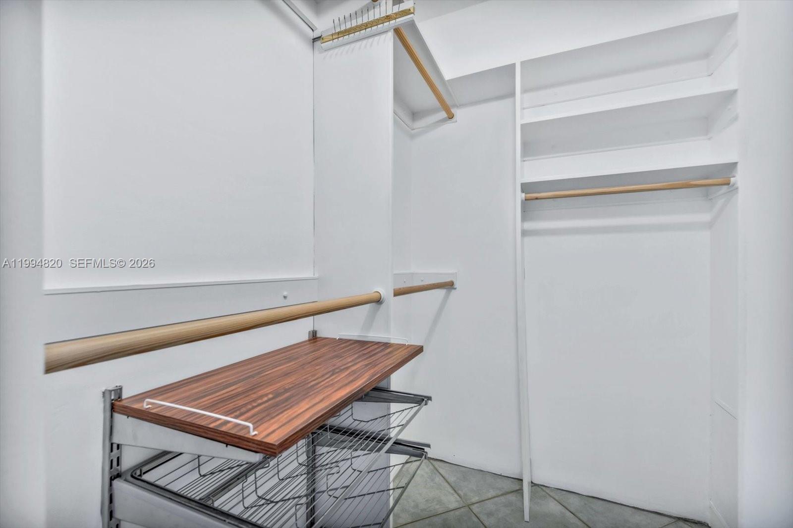888 Brickell Key Dr #2201, Miami FL 33131
