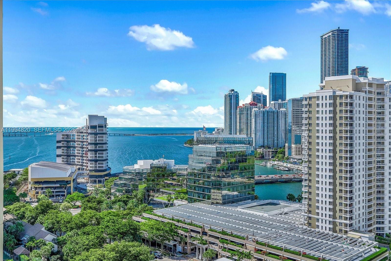 888 Brickell Key Dr #2201, Miami FL 33131