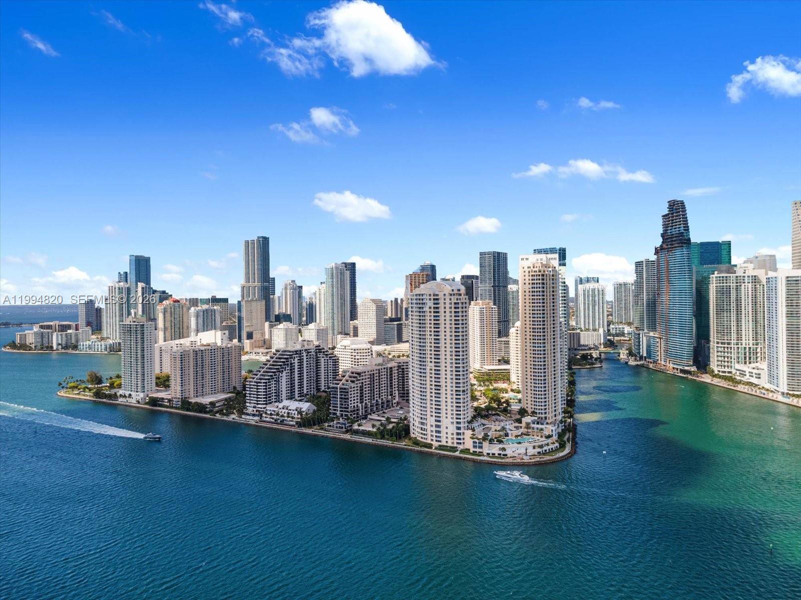 888 Brickell Key Dr #2201, Miami FL 33131
