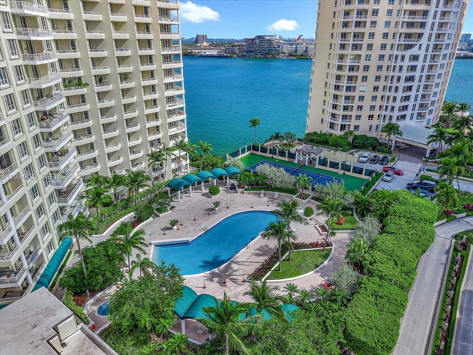 888 Brickell Key Dr #2201, Miami FL 33131