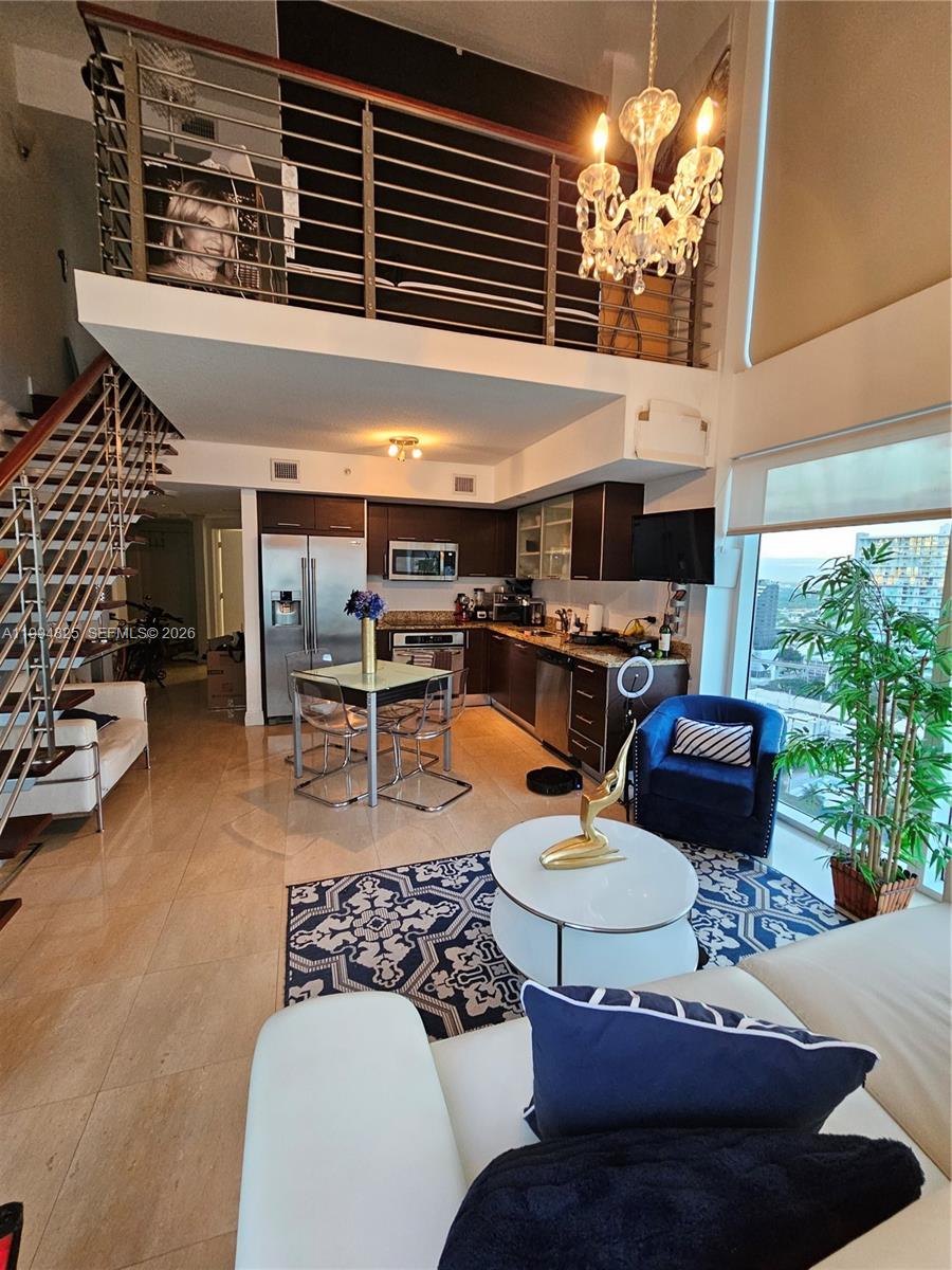 41 SE 5th St #1517, Miami FL 33131