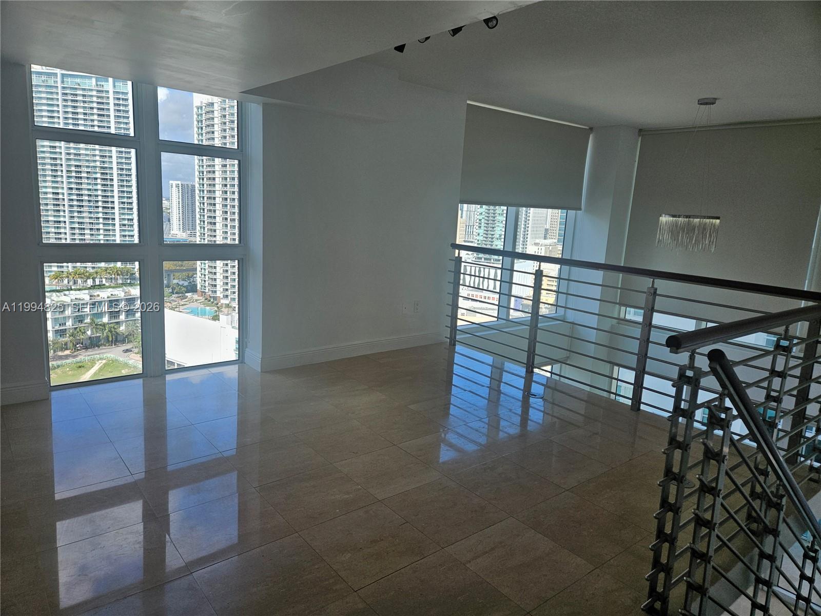 41 SE 5th St #1517, Miami FL 33131