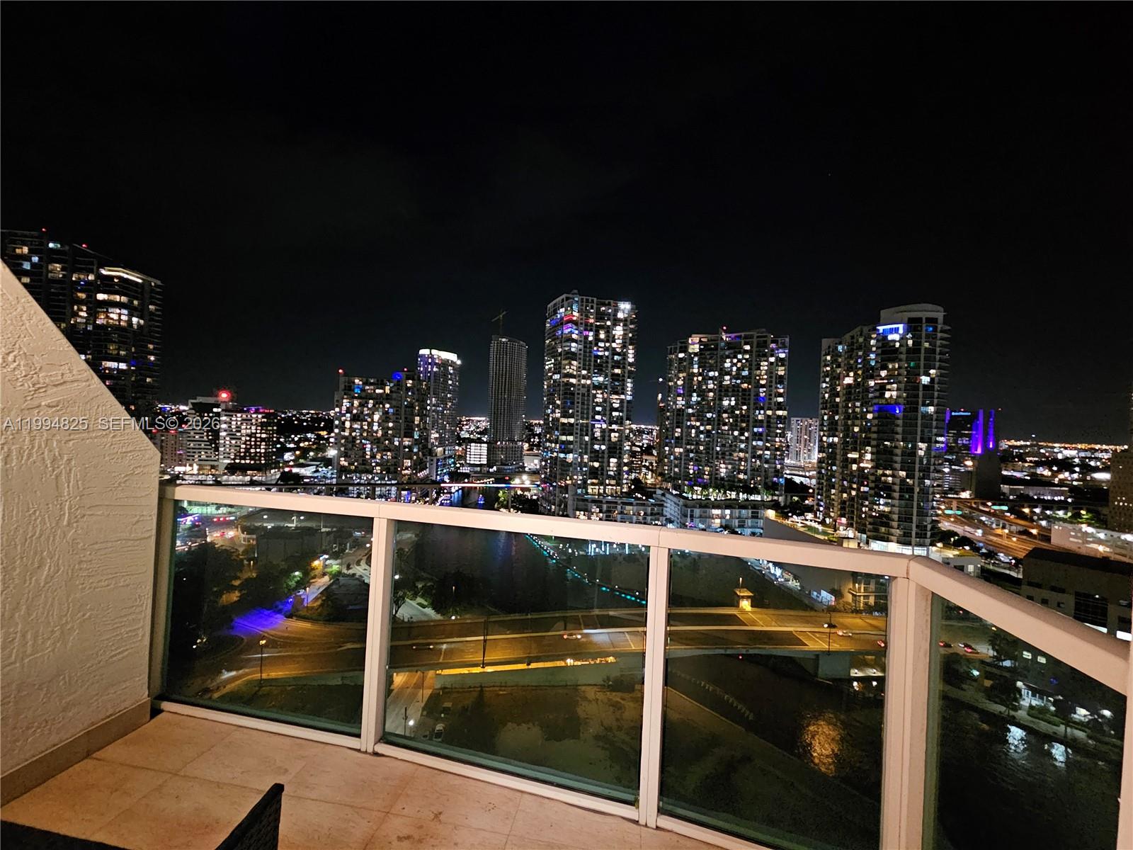 41 SE 5th St #1517, Miami FL 33131