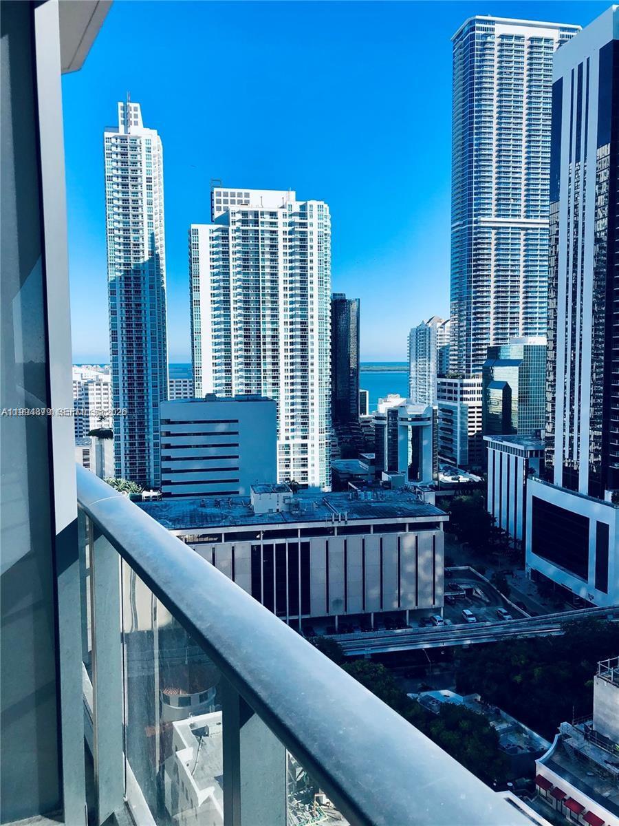 45 SW 9th St #2004, Miami FL 33130