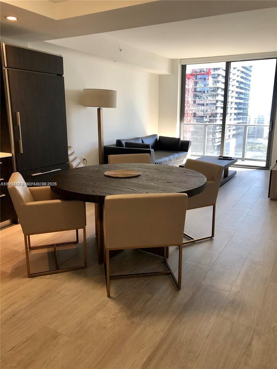 45 SW 9th St #2004, Miami FL 33130