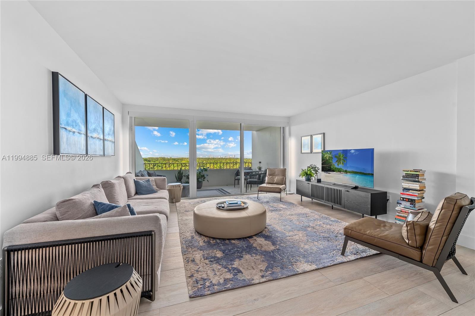177 Ocean Lane Dr #812, Key Biscayne FL 33149