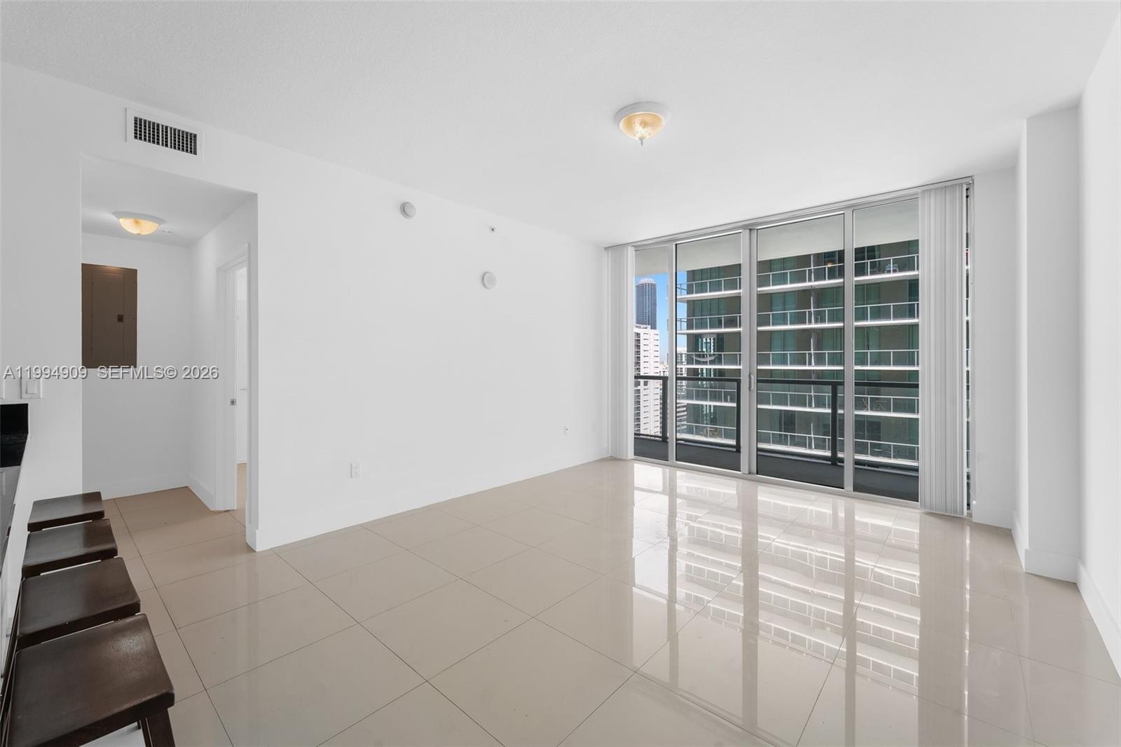 79 SW 12th St #2108-S, Miami FL 33130