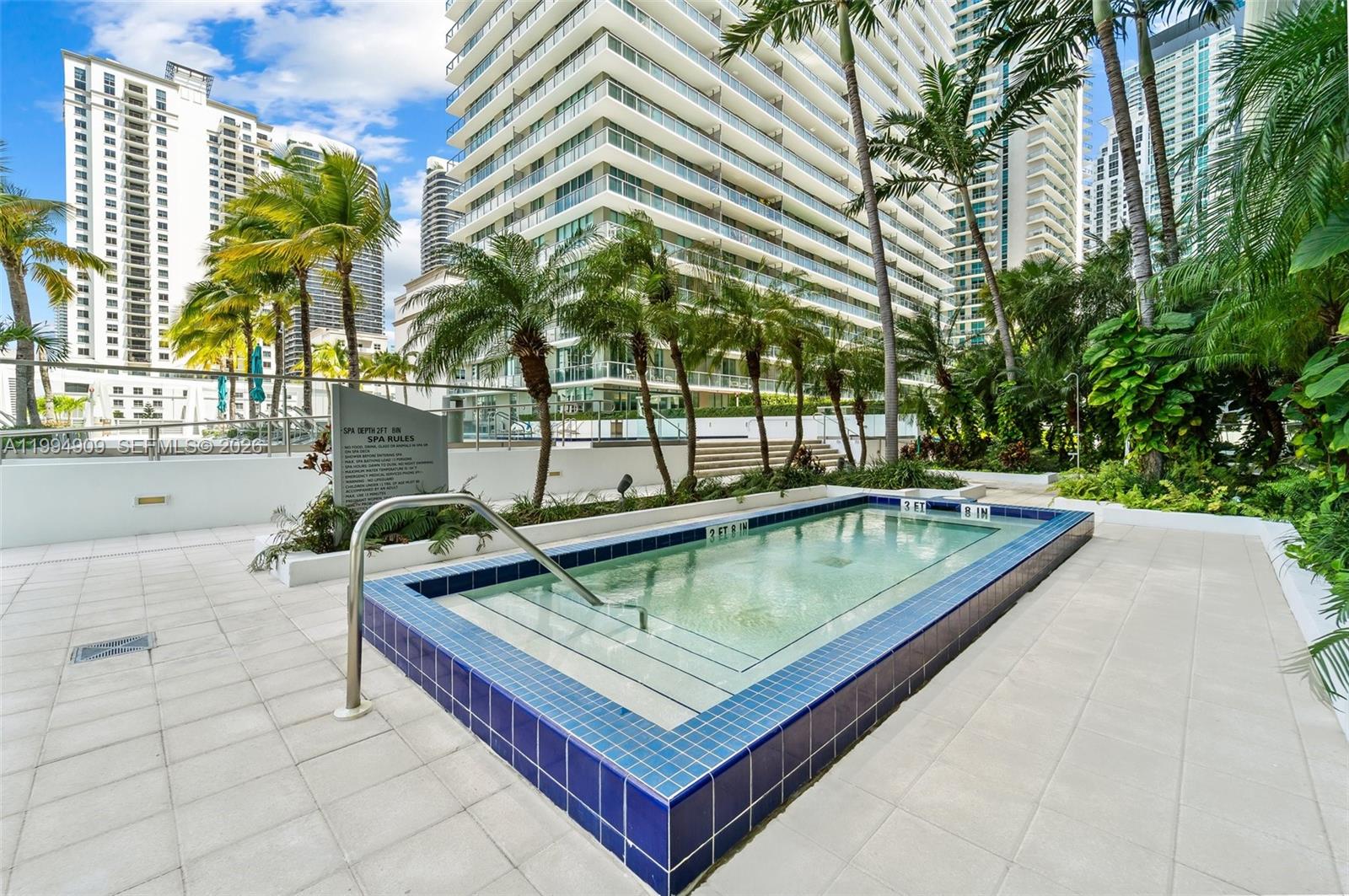 79 SW 12th St #2108-S, Miami FL 33130