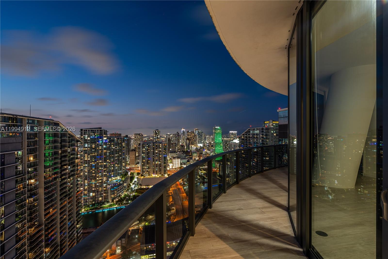 45 SW 9th St #4708, Miami FL 33130