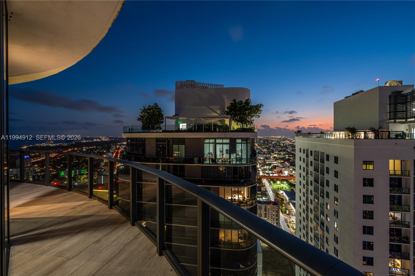 45 SW 9th St #4708, Miami FL 33130