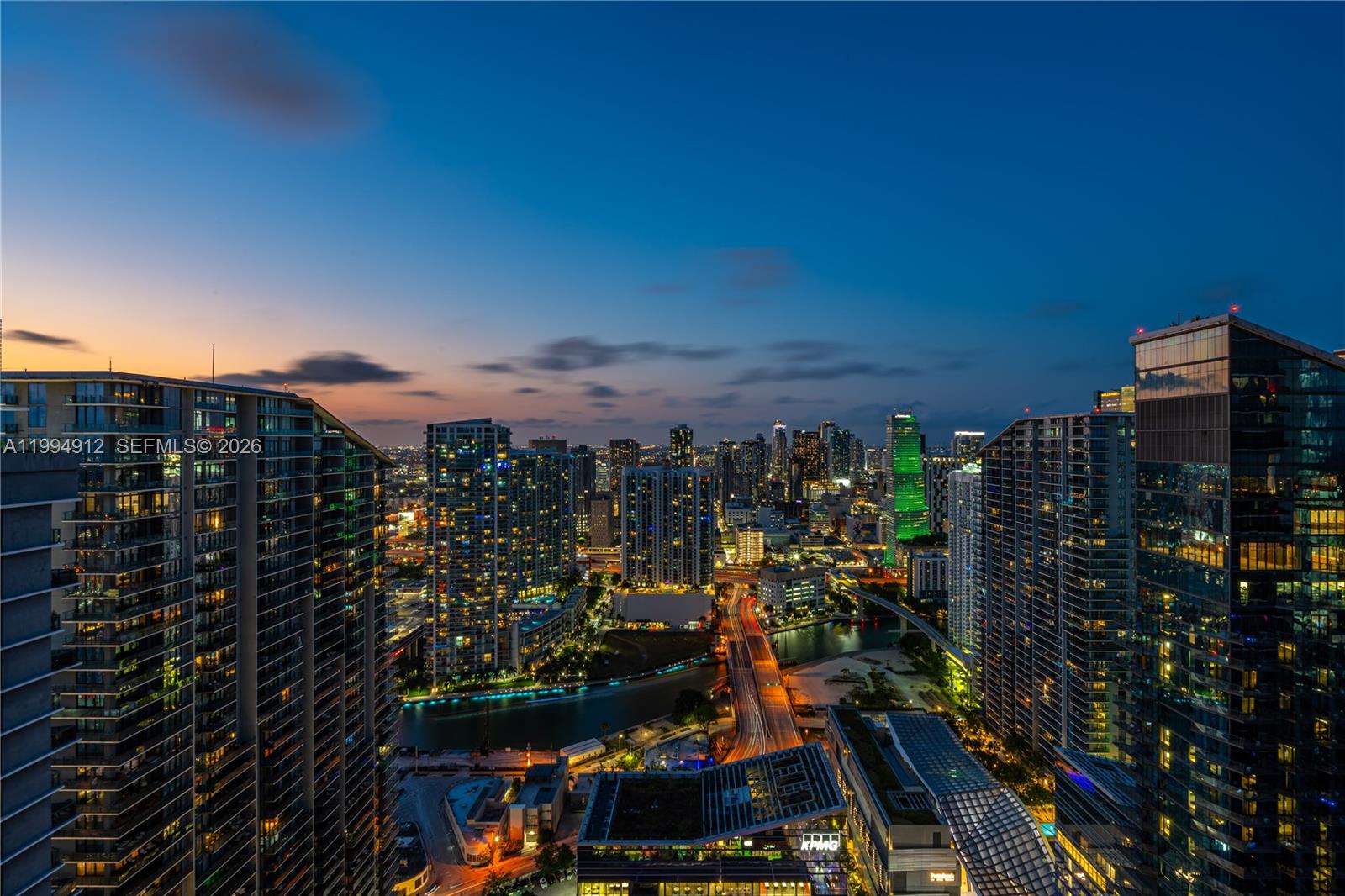 45 SW 9th St #4708, Miami FL 33130