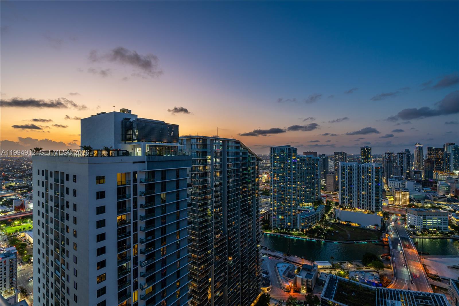 45 SW 9th St #4708, Miami FL 33130
