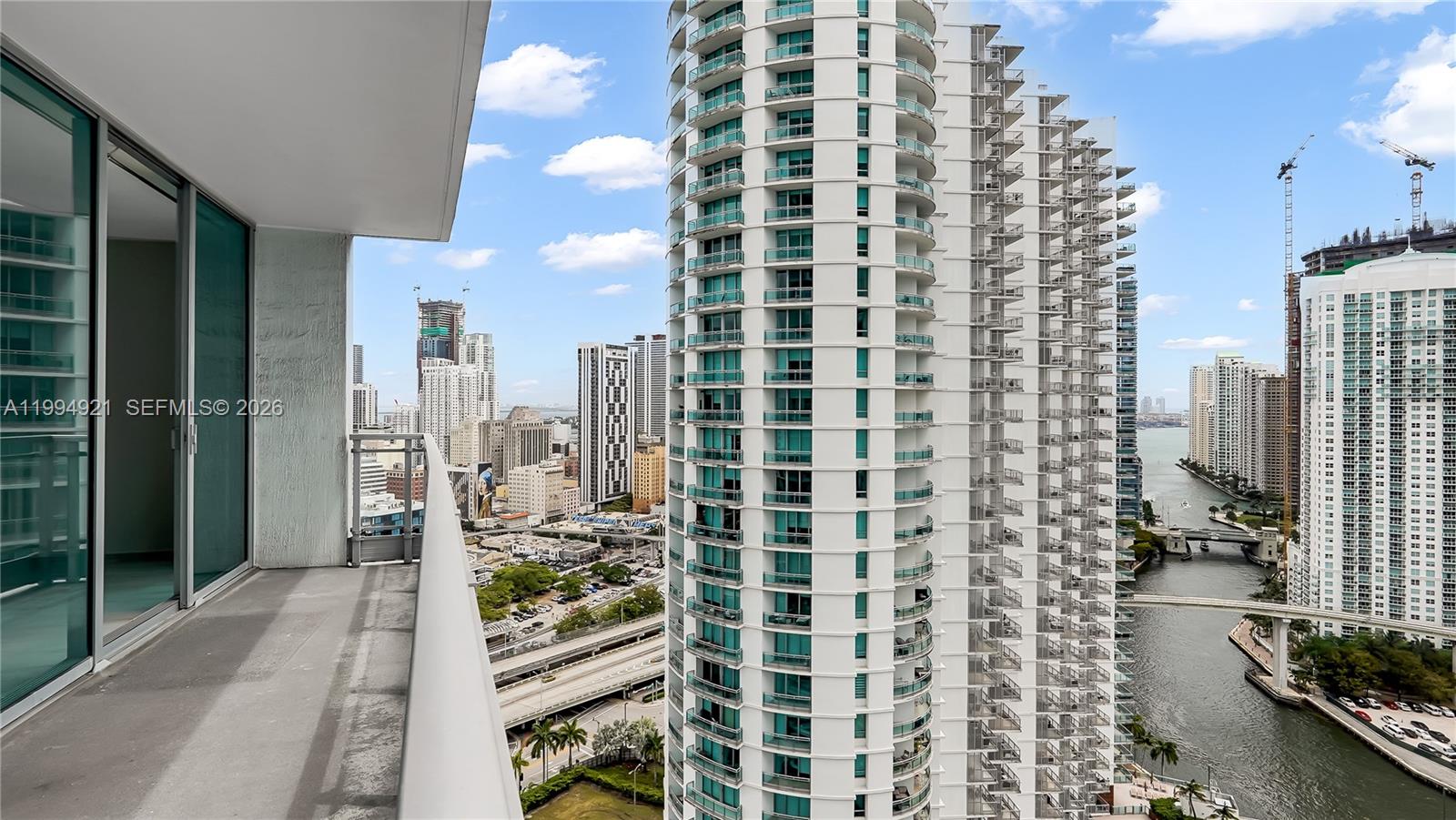 90 SW 3rd St #3003, Miami FL 33130