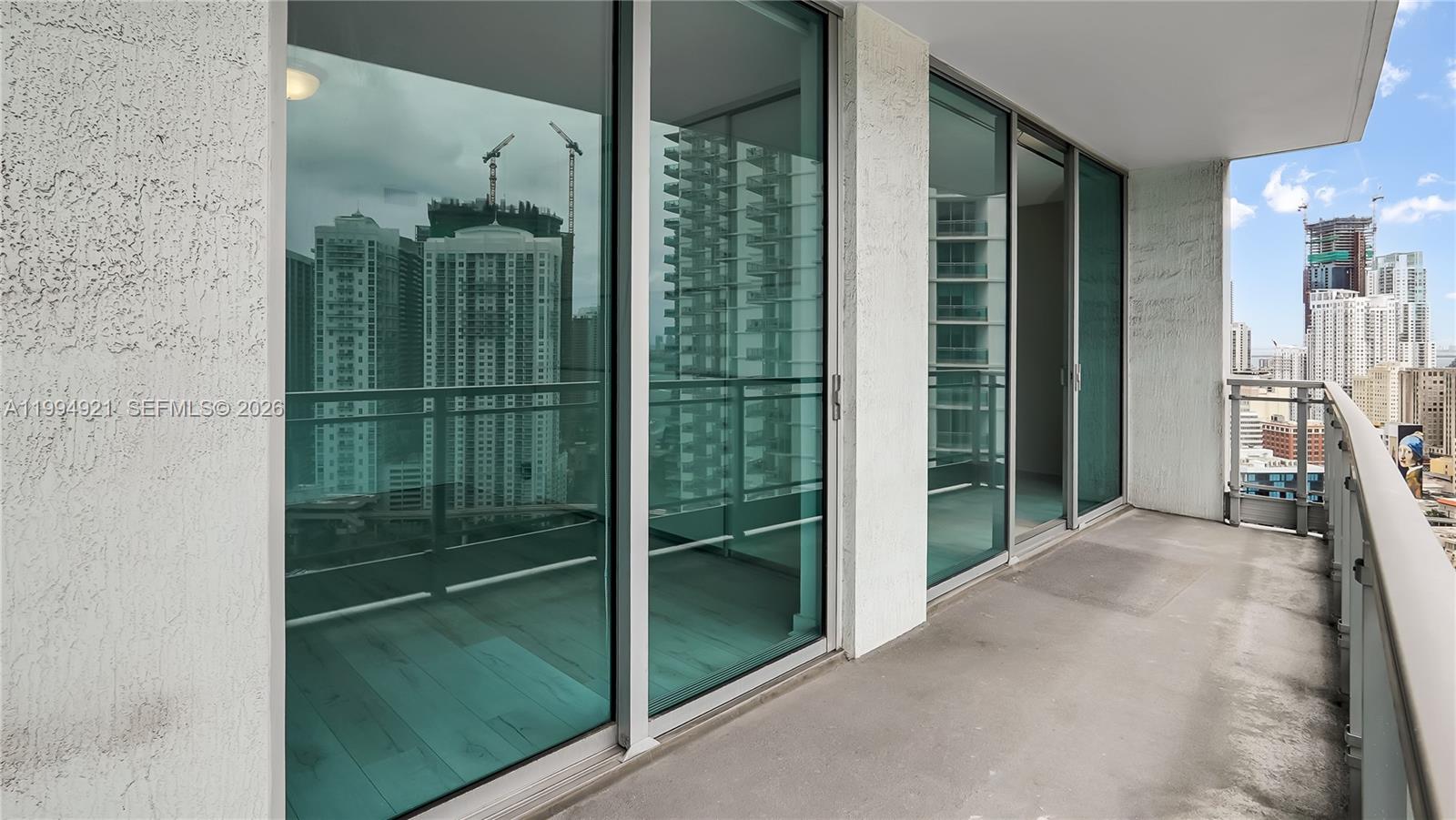 90 SW 3rd St #3003, Miami FL 33130
