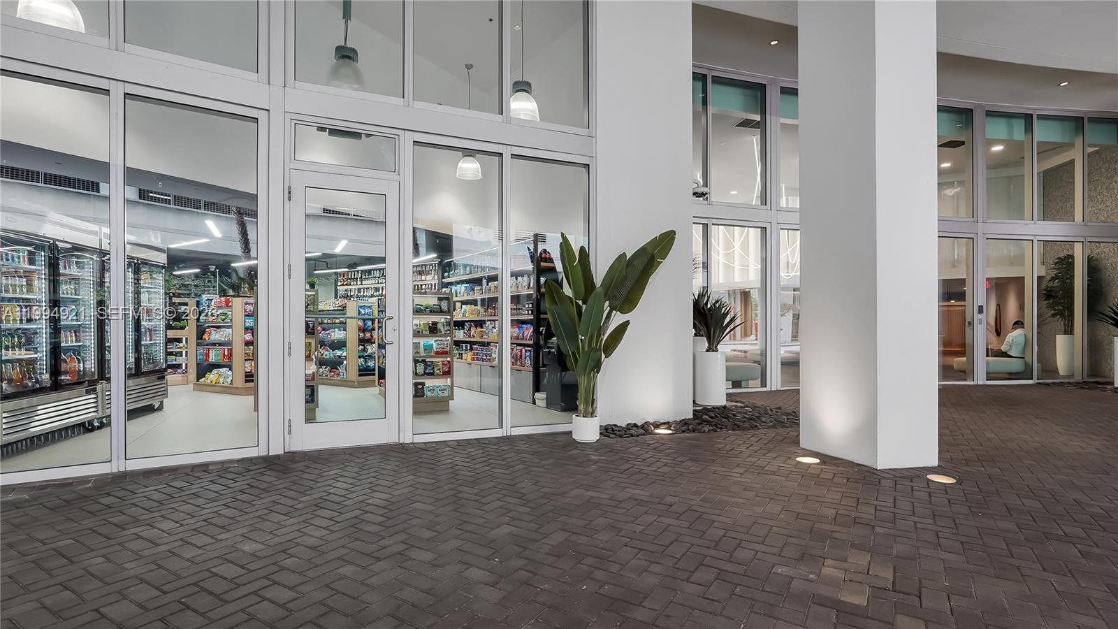 90 SW 3rd St #3003, Miami FL 33130