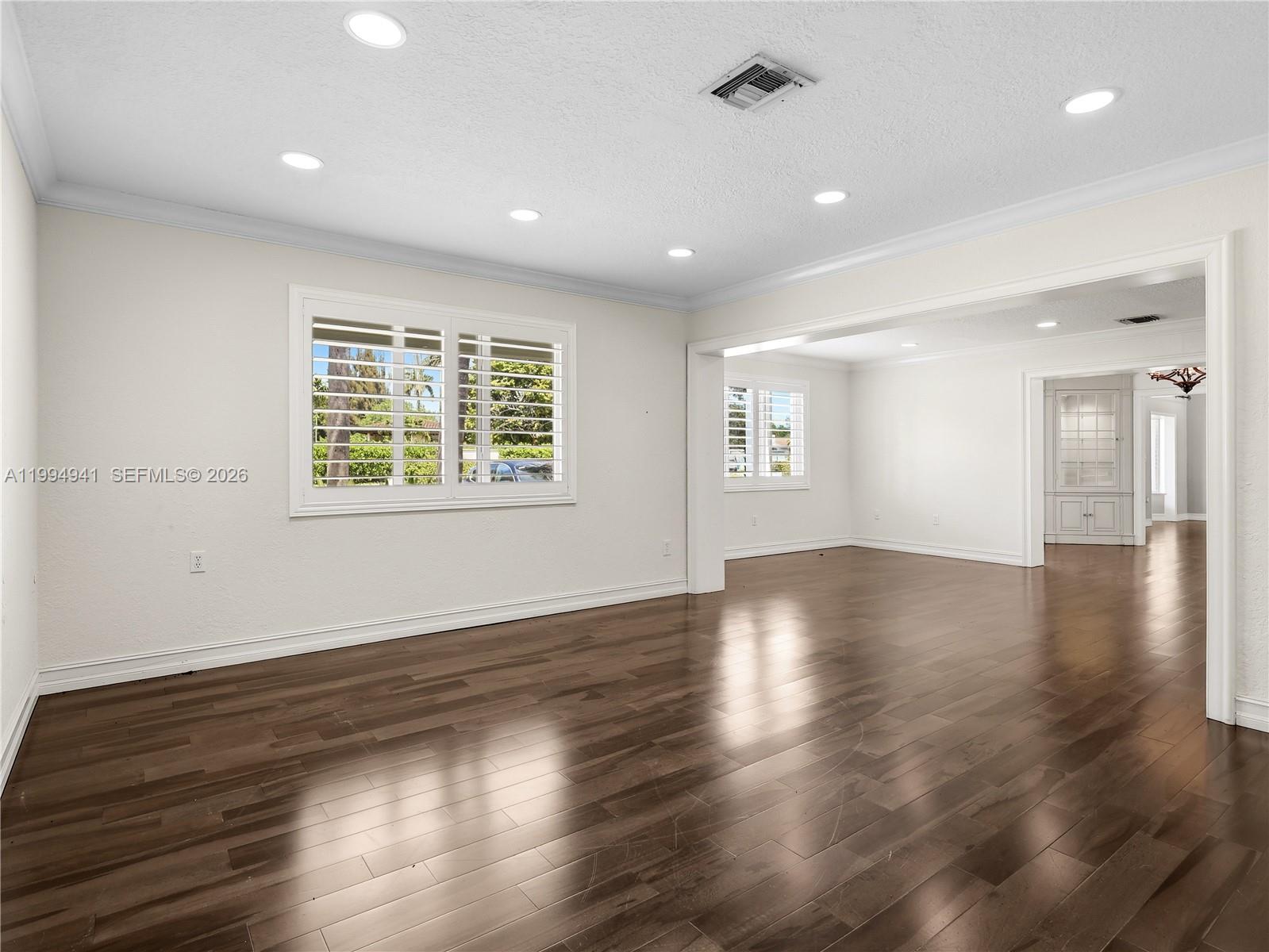 8500 SW 70th St, Miami FL 33143