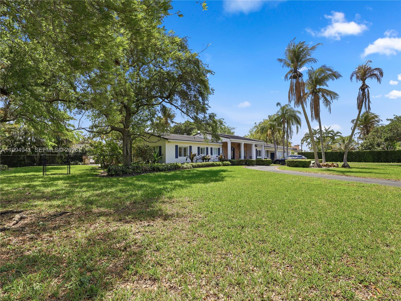 8500 SW 70th St, Miami FL 33143