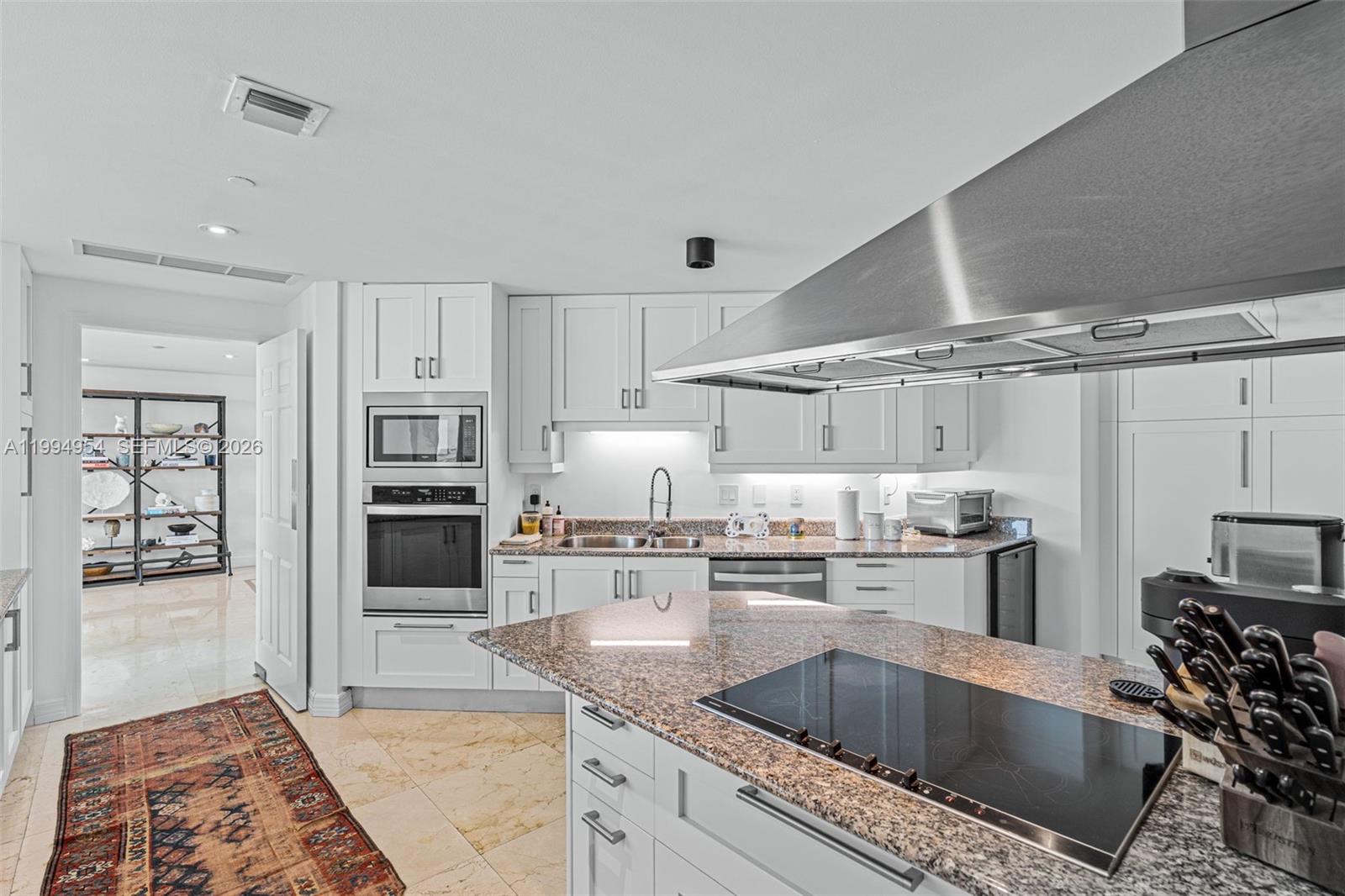 1643 Brickell Ave #2805, Miami FL 33129