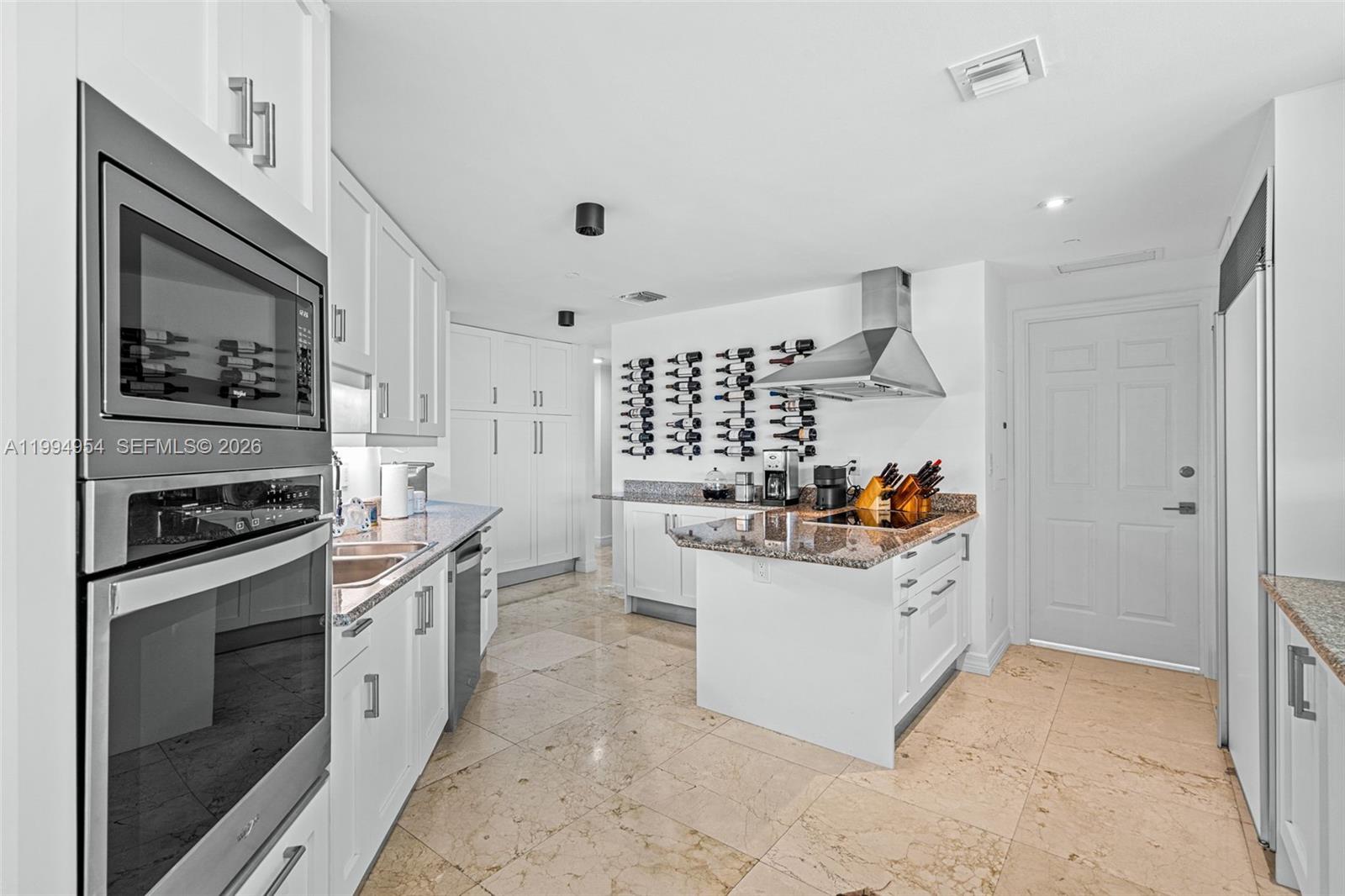 1643 Brickell Ave #2805, Miami FL 33129