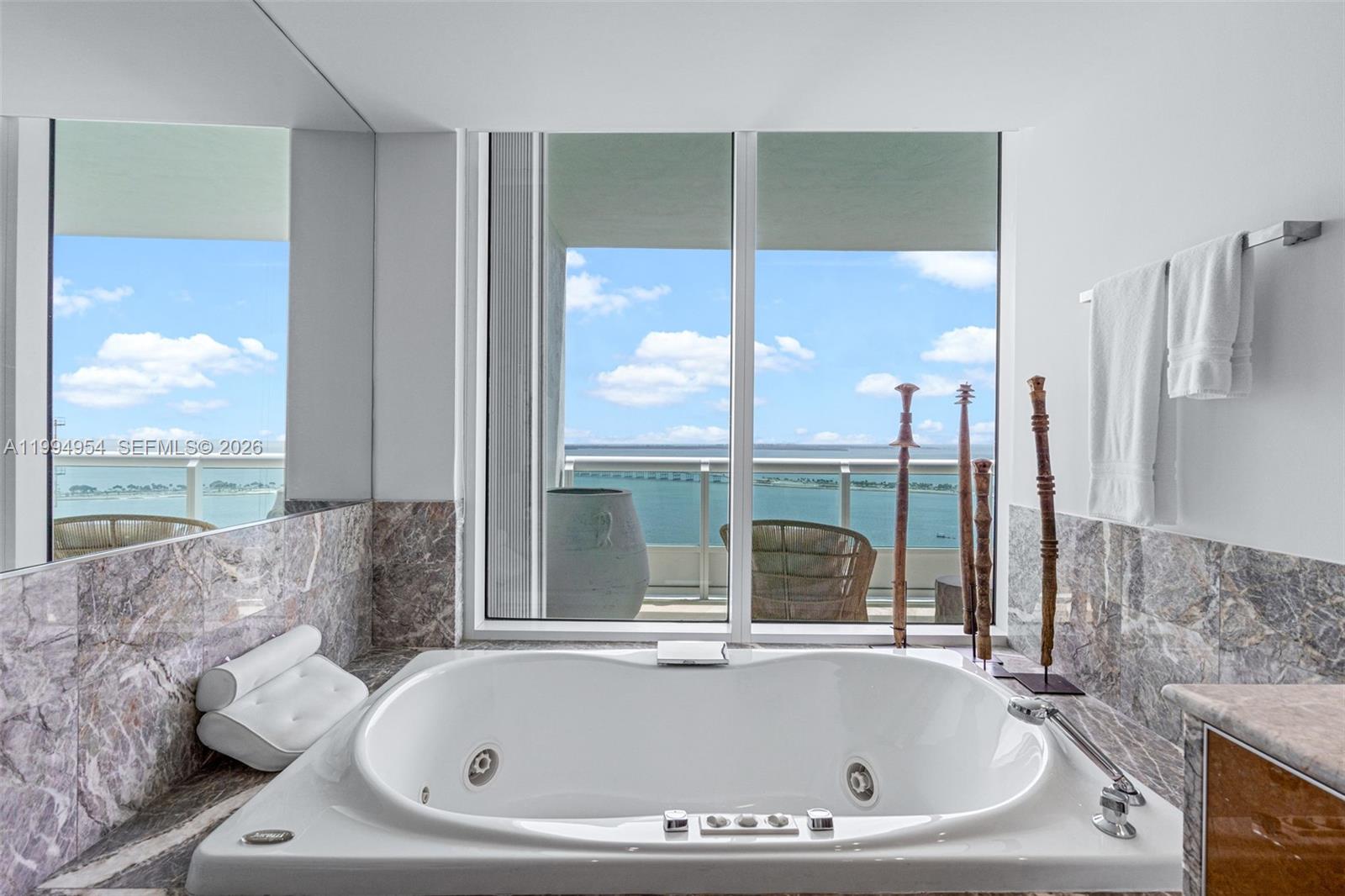 1643 Brickell Ave #2805, Miami FL 33129