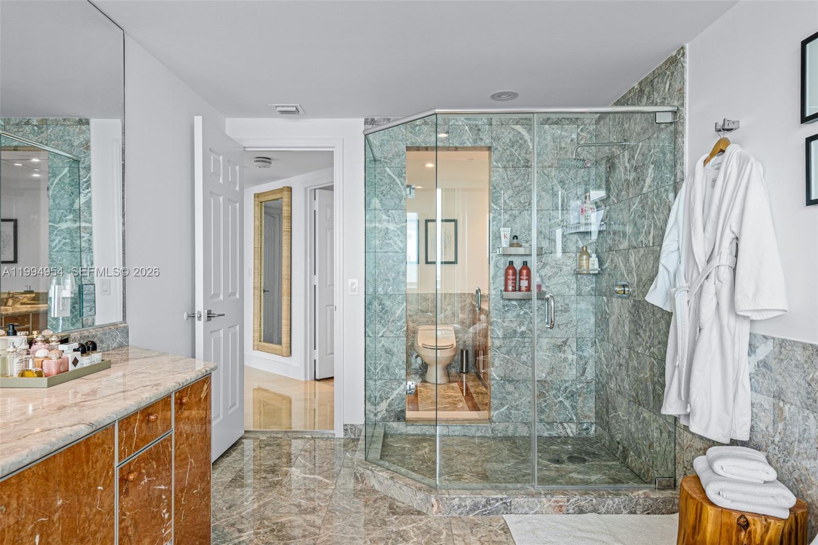 1643 Brickell Ave #2805, Miami FL 33129