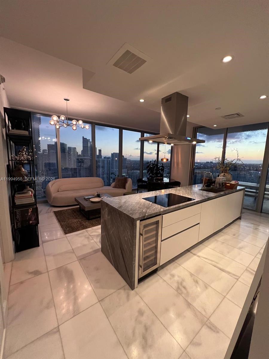 700 NE 26th Ter #2805, Miami FL 33137