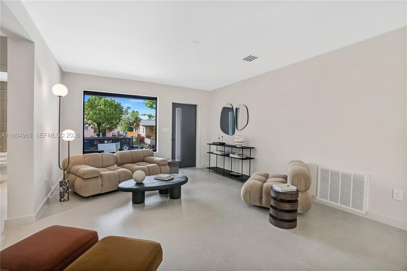 6207 SW 10th St, West Miami FL 33144