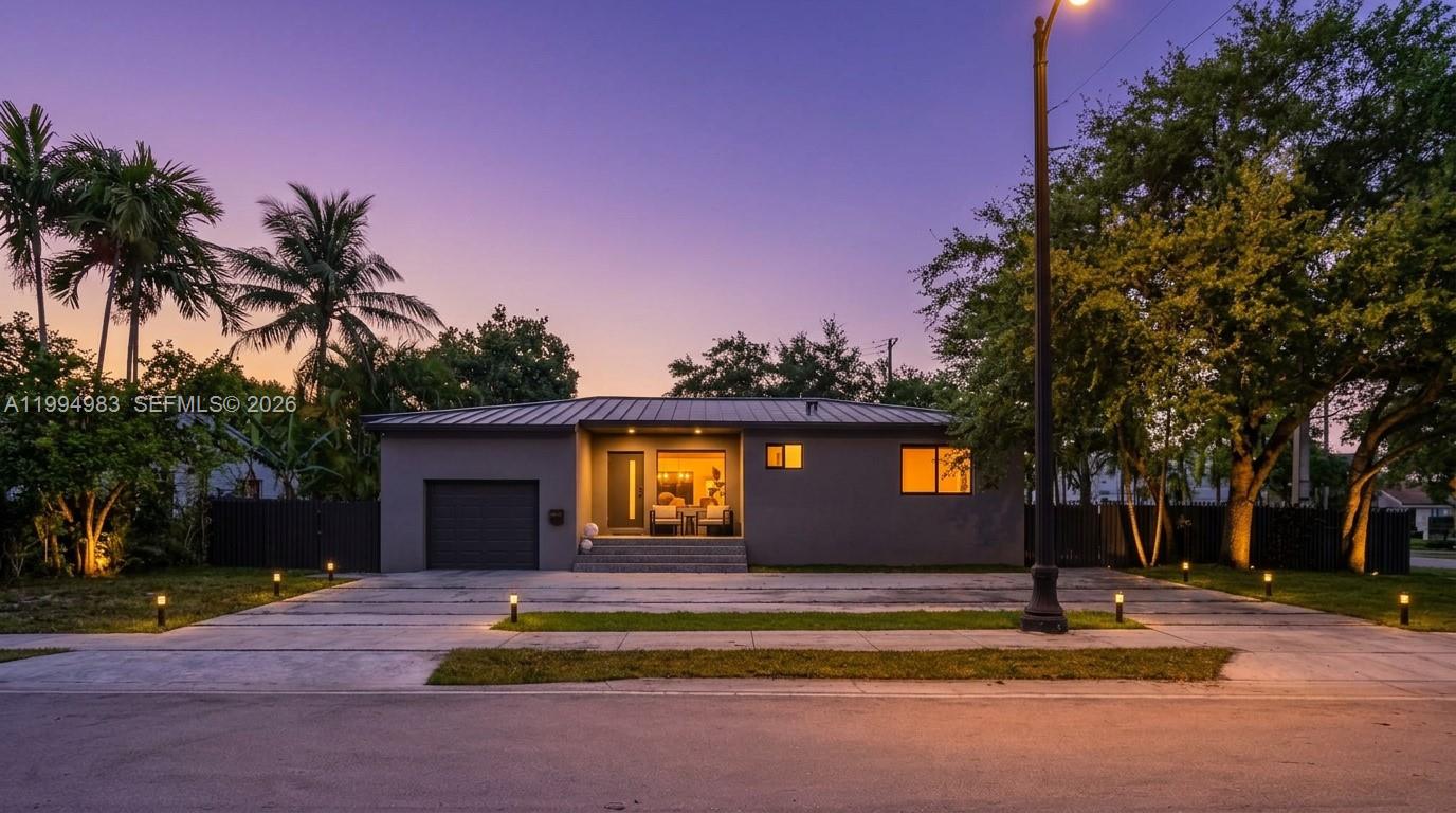 6207 SW 10th St, West Miami FL 33144