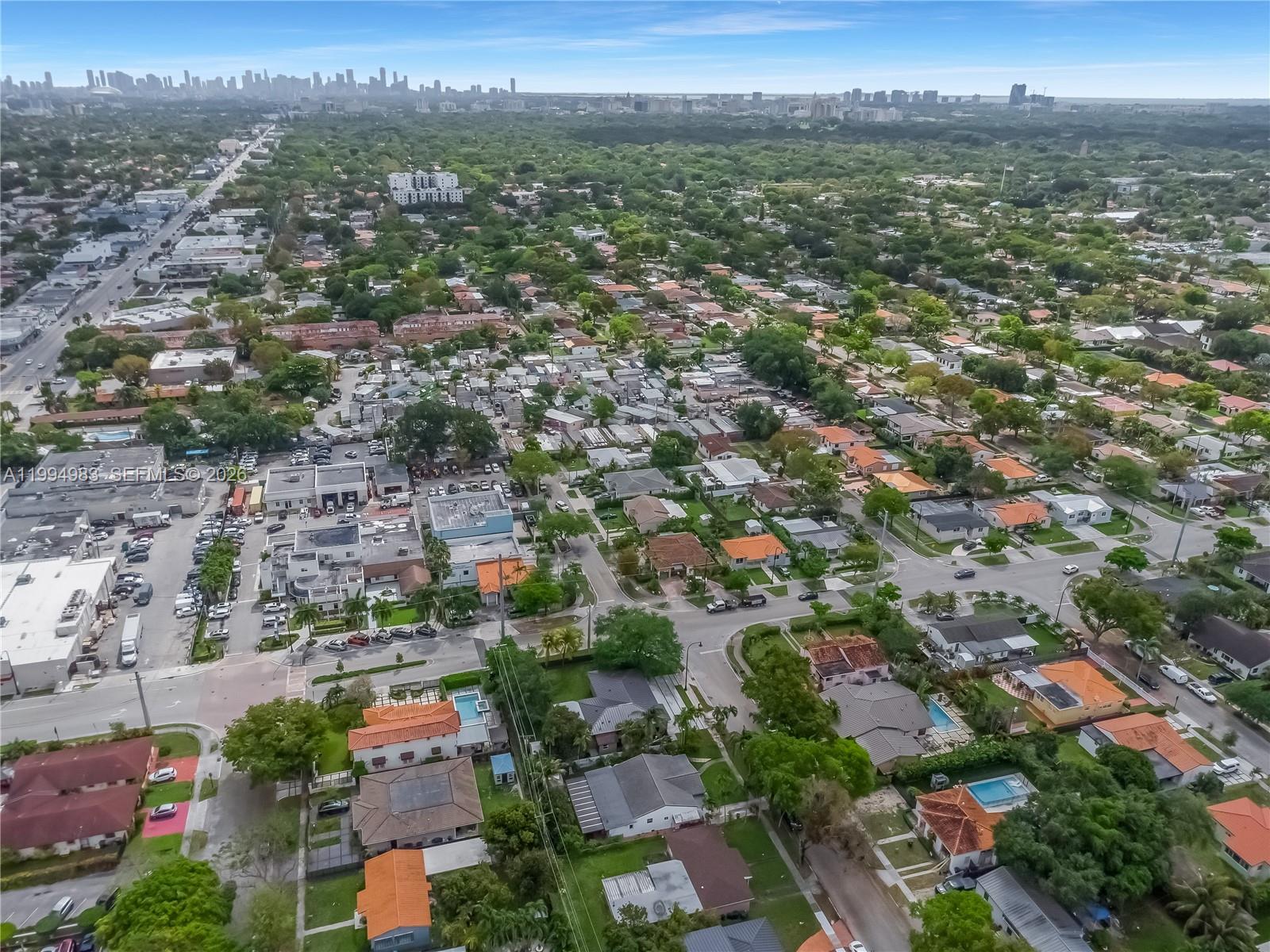 6207 SW 10th St, West Miami FL 33144