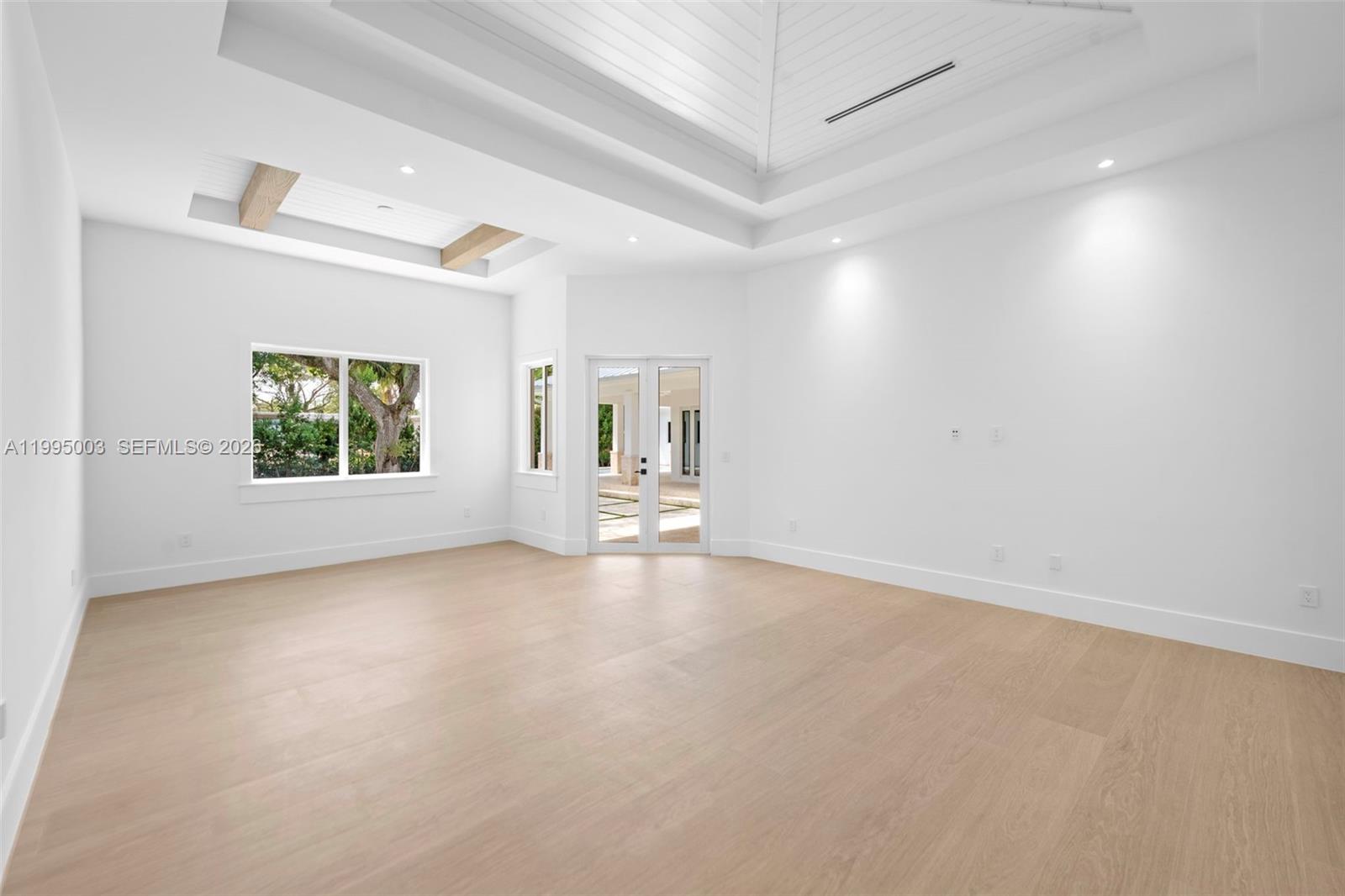 7900 SW 118th St, Pinecrest FL 33156