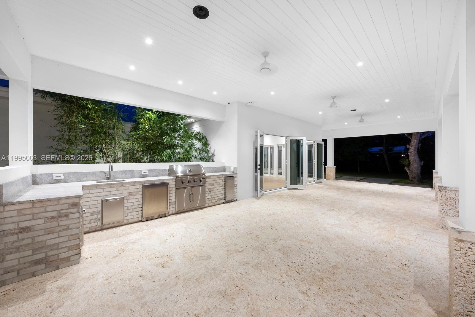 7900 SW 118th St, Pinecrest FL 33156