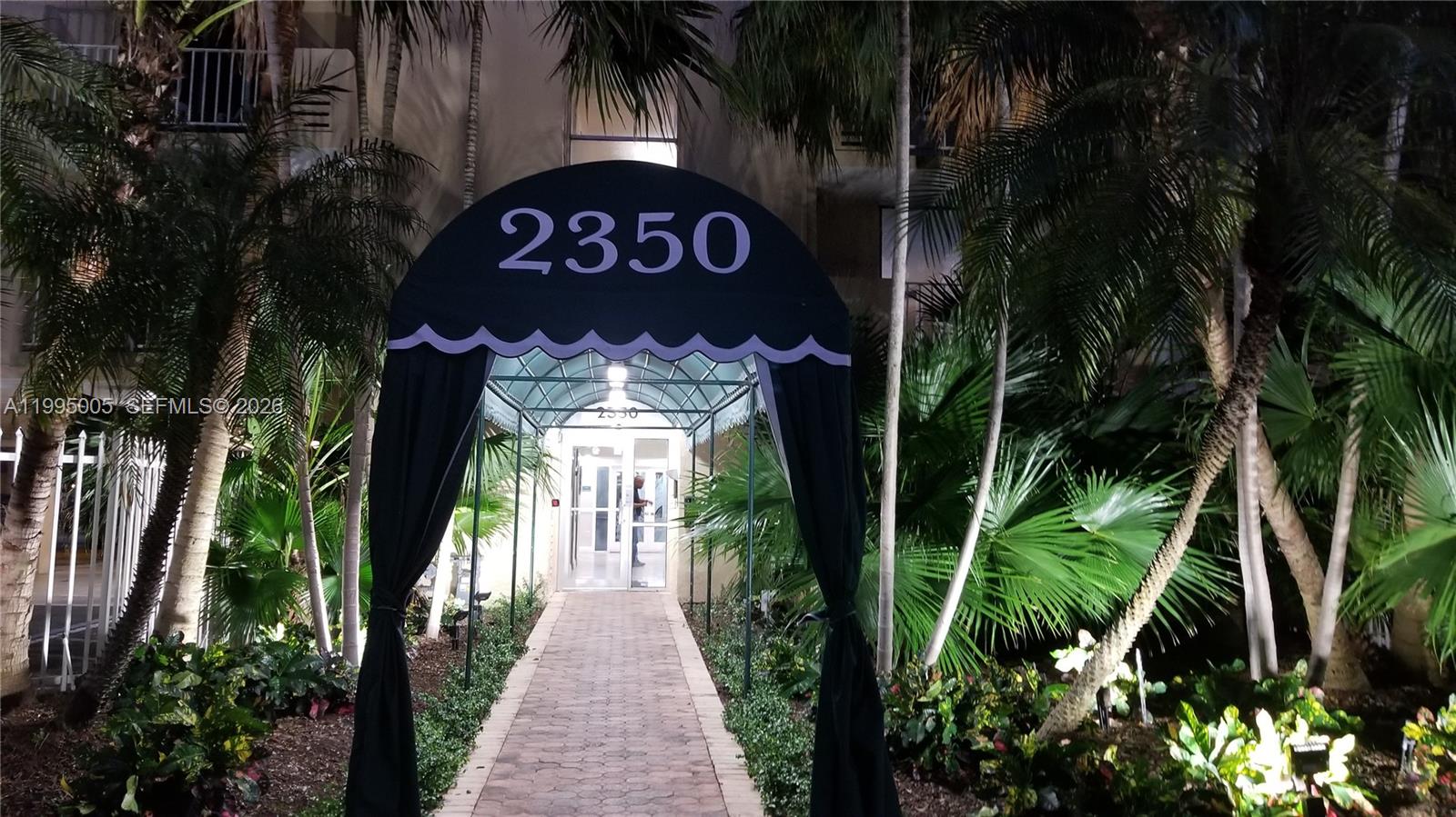 2350 NE 135th St #1402, North Miami FL 33181