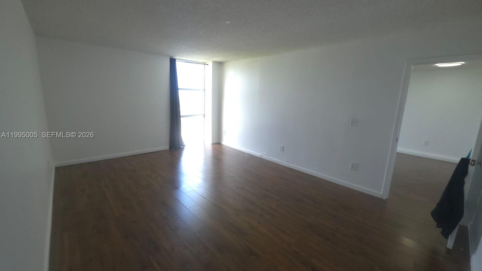 2350 NE 135th St #1402, North Miami FL 33181