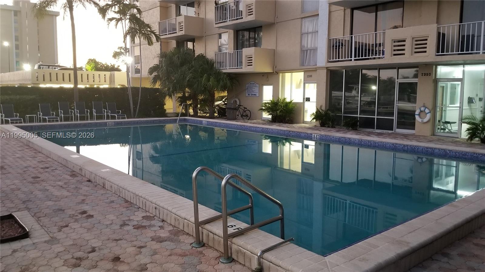 2350 NE 135th St #1402, North Miami FL 33181