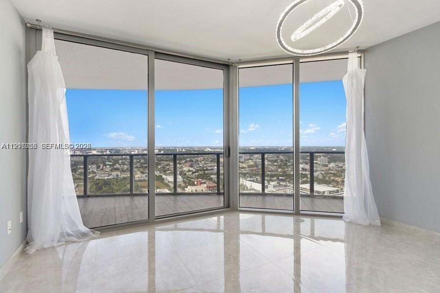 488 NE 18th St #3801, Miami FL 33132