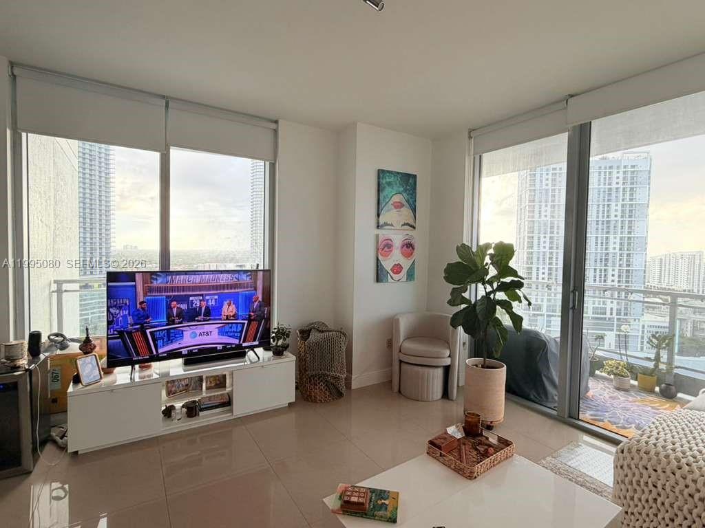 90 SW 3RD STREET #2112, Miami FL 33130