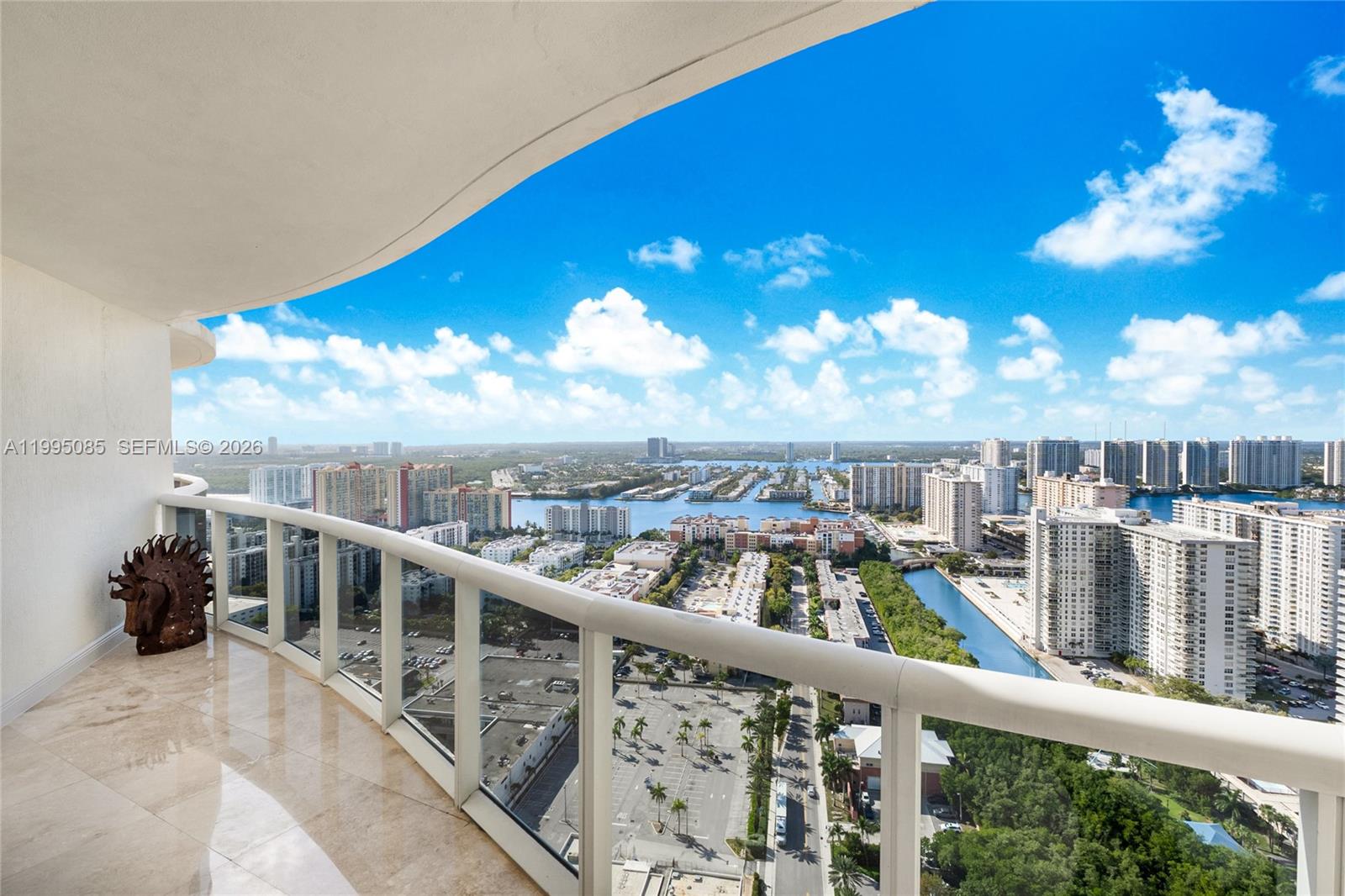 17201 Collins Ave #2804, Sunny Isles Beach FL 33160