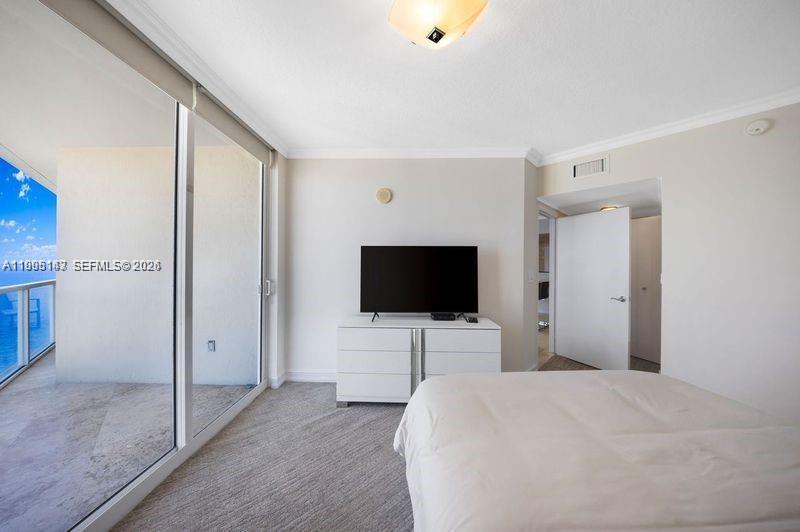 16699 Collins Ave #4006, Sunny Isles Beach FL 33160